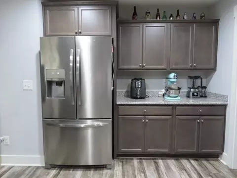 207 E Holmes St, Benson, NC 27504 photo 6