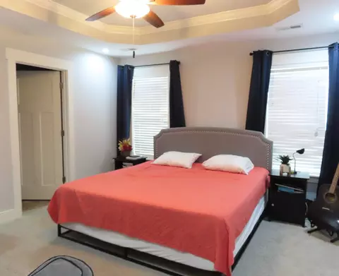 207 E Holmes St, Benson, NC 27504 photo 9