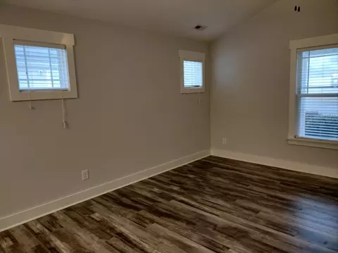 207 E Holmes St, Benson, NC 27504 photo 17