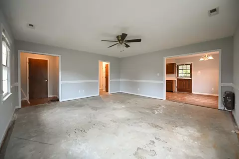 306 Chicopee Rd, Benson, NC 27504 photo 5