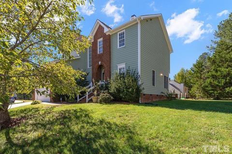 409 Maymount Dr, Durham, NC 27703 photo 3