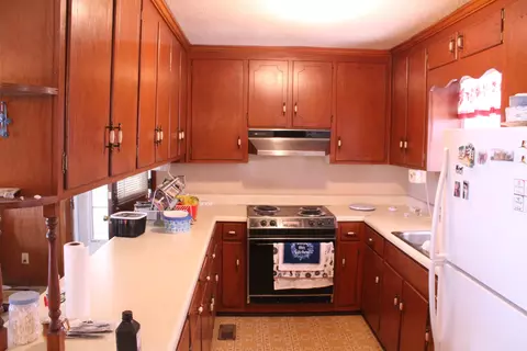 104 Dwight Dr, Micro, NC 27555 photo 5