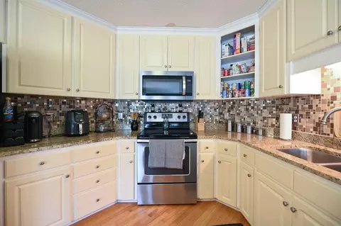 115 Woodsorrell Ct, Garner, NC 27529 photo 13