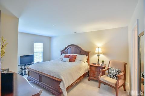 8 Biltmore Pl, Durham, NC 27712 photo 10