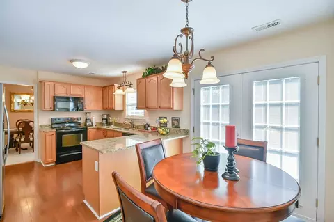 8 Biltmore Pl, Durham, NC 27712 photo 4