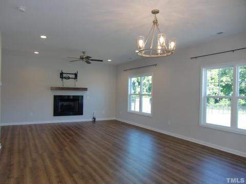 718 Maple Ave, Dunn, NC 28334 photo 29