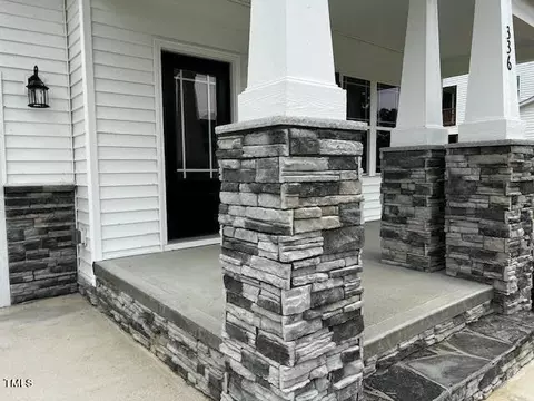 336 Lowery Ln, Benson, NC 27504 photo 2