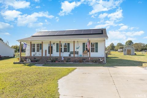 118 Hugh Dr, Smithfield, NC 27577 photo 3