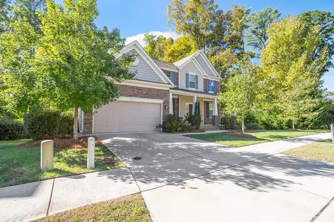202 Plano Dr, Durham, NC 27703 photo 3