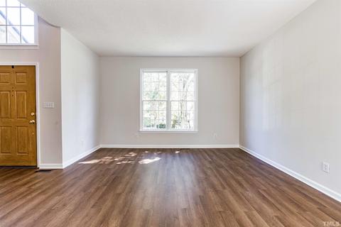 103 Trailview Dr, Cary, NC 27513 photo 8