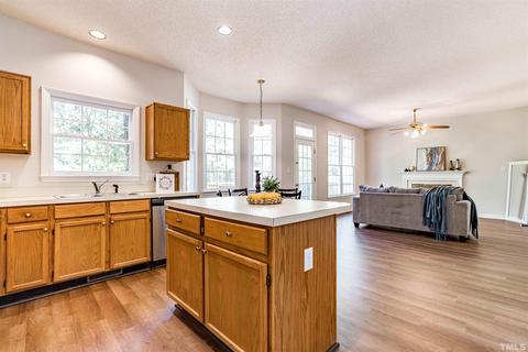 103 Trailview Dr, Cary, NC 27513 photo 15