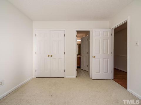 36 Forest Green Dr, Durham, NC 27705 photo 6