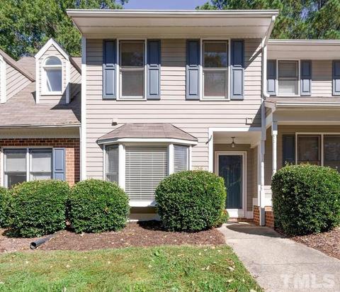 36 Forest Green Dr, Durham, NC 27705 photo 2