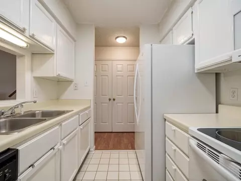 36 Forest Green Dr, Durham, NC 27705 photo 8