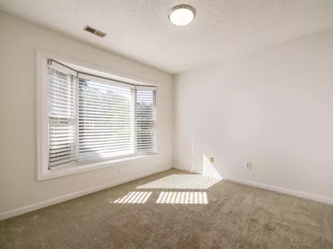 36 Forest Green Dr, Durham, NC 27705 photo 5