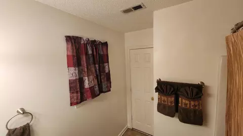 3014 Corinth Ln, Durham, NC 27704 photo 9