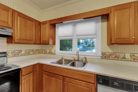 327 Danforth Dr, Cary, NC 27511 photo 10