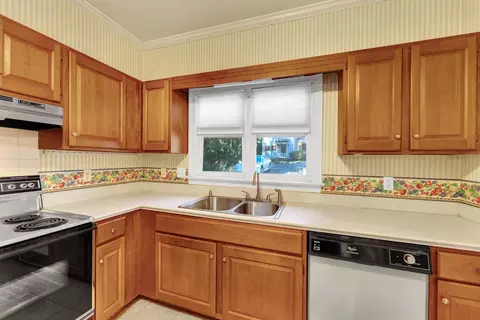 327 Danforth Dr, Cary, NC 27511 photo 12