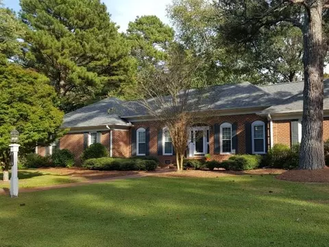 811 Baker St, Smithfield, NC 27577 photo 1