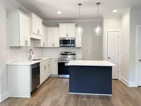 2405 Miriam Cir, Durham, NC 27704 photo 9