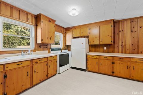2711 E Geer St, Durham, NC 27704 photo 7