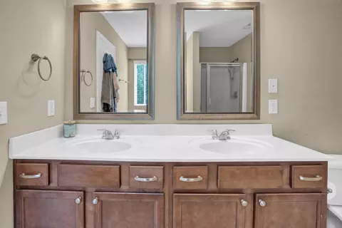 2211 Pear Tree Ln, Durham, NC 27703 photo 15