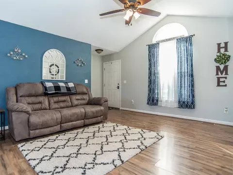 50 Waterfall Ct, Erwin, NC 28339 photo 6
