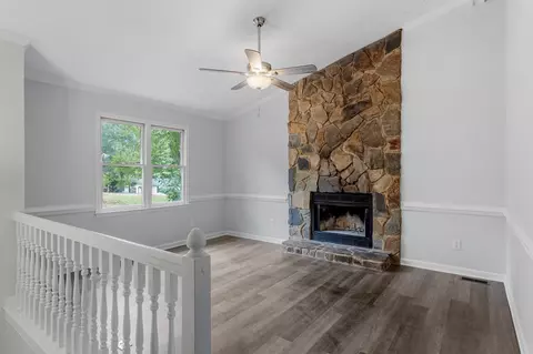52 S Engels Cir, Durham, NC 27703 photo 3