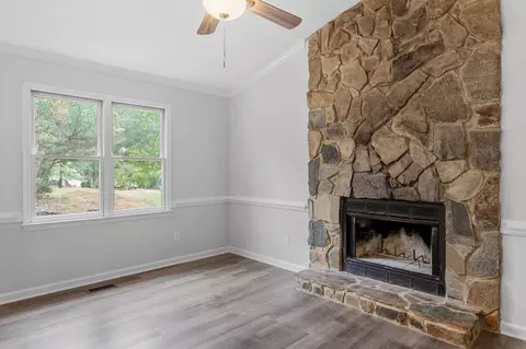 52 S Engels Cir, Durham, NC 27703 photo 6