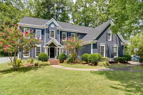 6 Worcester Pl, Durham, NC 27707 photo 1