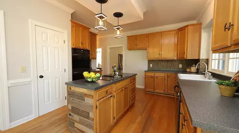 6 Worcester Pl, Durham, NC 27707 photo 17