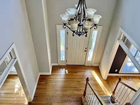 6 Worcester Pl, Durham, NC 27707 photo 4
