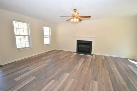 12 Ballard Ct, Durham, NC 27712 photo 4