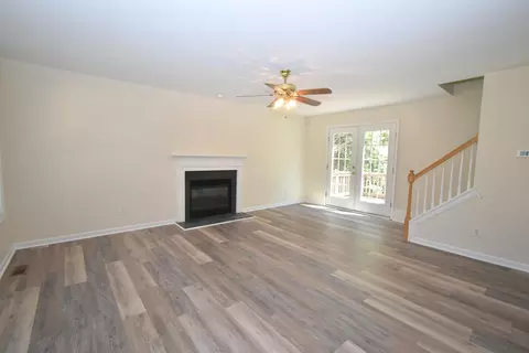 12 Ballard Ct, Durham, NC 27712 photo 5