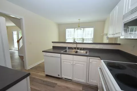 12 Ballard Ct, Durham, NC 27712 photo 9