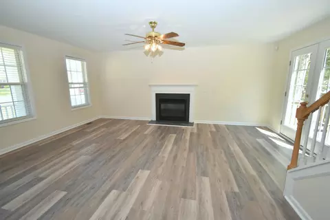 12 Ballard Ct, Durham, NC 27712 photo 6