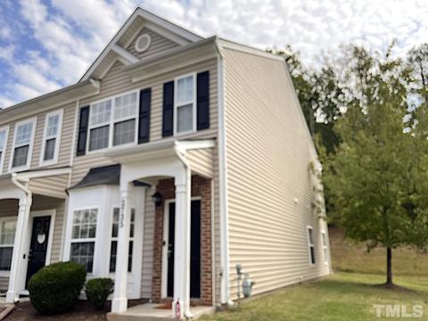 2735 Wyntercrest Ln, Durham, NC 27713 photo 1