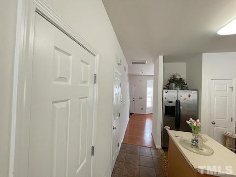 2735 Wyntercrest Ln, Durham, NC 27713 photo 4