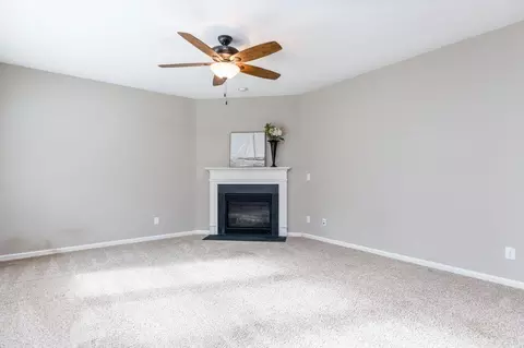 911 Poplar St, Durham, NC 27703 photo 11