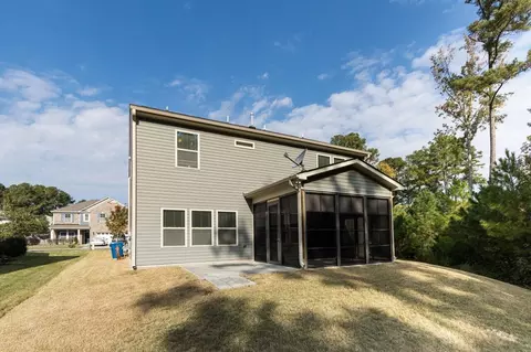 911 Poplar St, Durham, NC 27703 photo 5