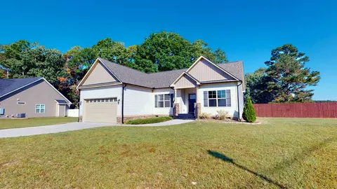 18 Watersedge Ln, Smithfield, NC 27577 photo 1