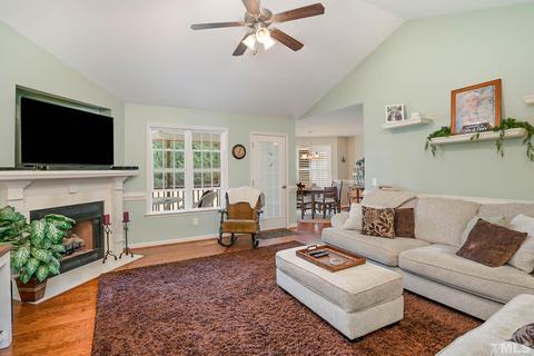 29 Hickory Nut Dr, Smithfield, NC 27577 photo 7