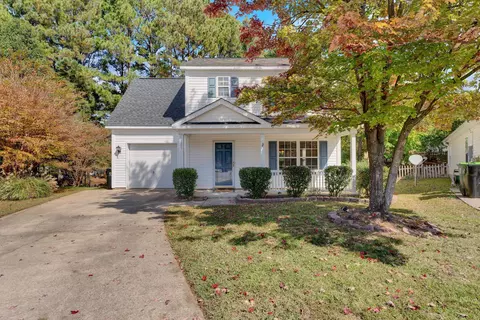 108 Checker Ct, Apex, NC 27502 photo 2