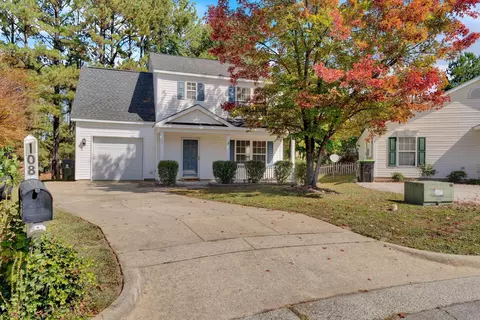 108 Checker Ct, Apex, NC 27502 photo 3
