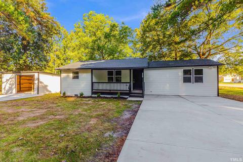 203 N Hinnant St, Micro, NC 27555 photo 1