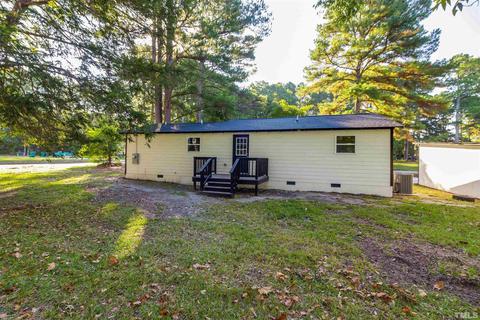 203 N Hinnant St, Micro, NC 27555 photo 18