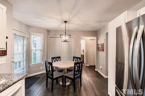 808 Napleton Cir, Apex, NC 27502 photo 7
