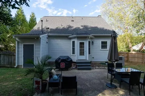 808 Napleton Cir, Apex, NC 27502 photo 13