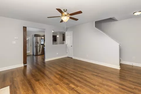 112 Willmont Ct, Benson, NC 27504 photo 3