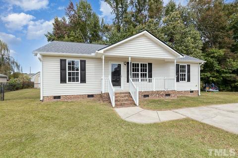 25 Atlantic Ave, Benson, NC 27504 photo 1